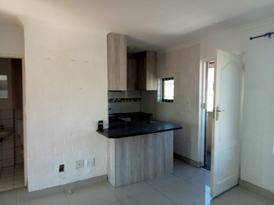 2 Bedroom Property for Sale in Table View Western Cape